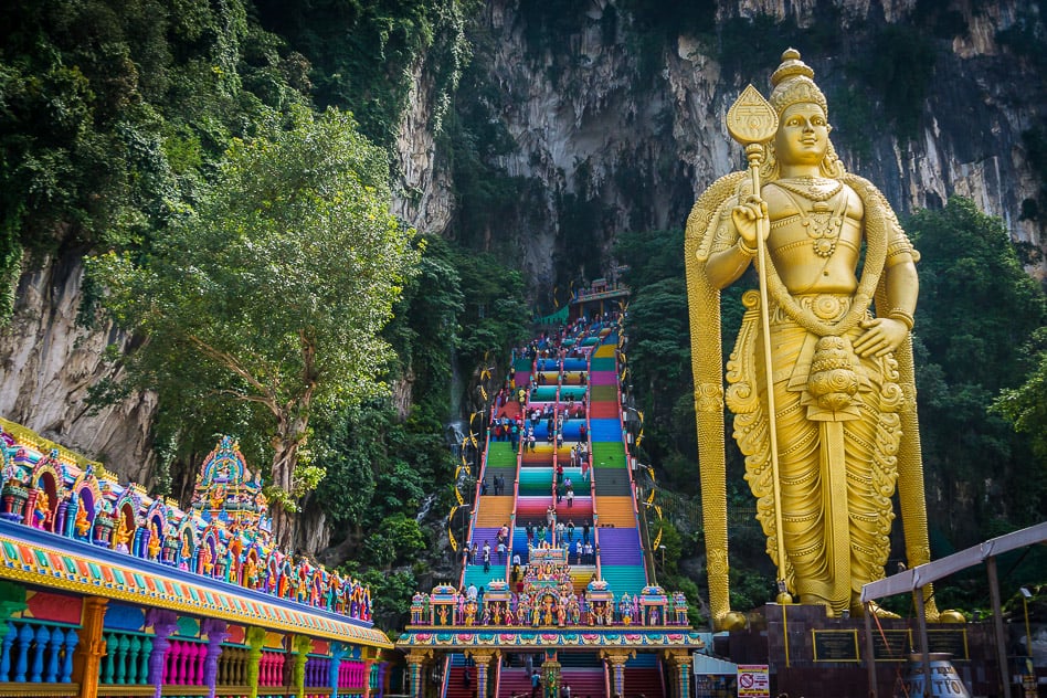 Visiting the Batu Caves near Kuala Lumpur - A complete guide Batu Caves Stairs Statue Malaysia