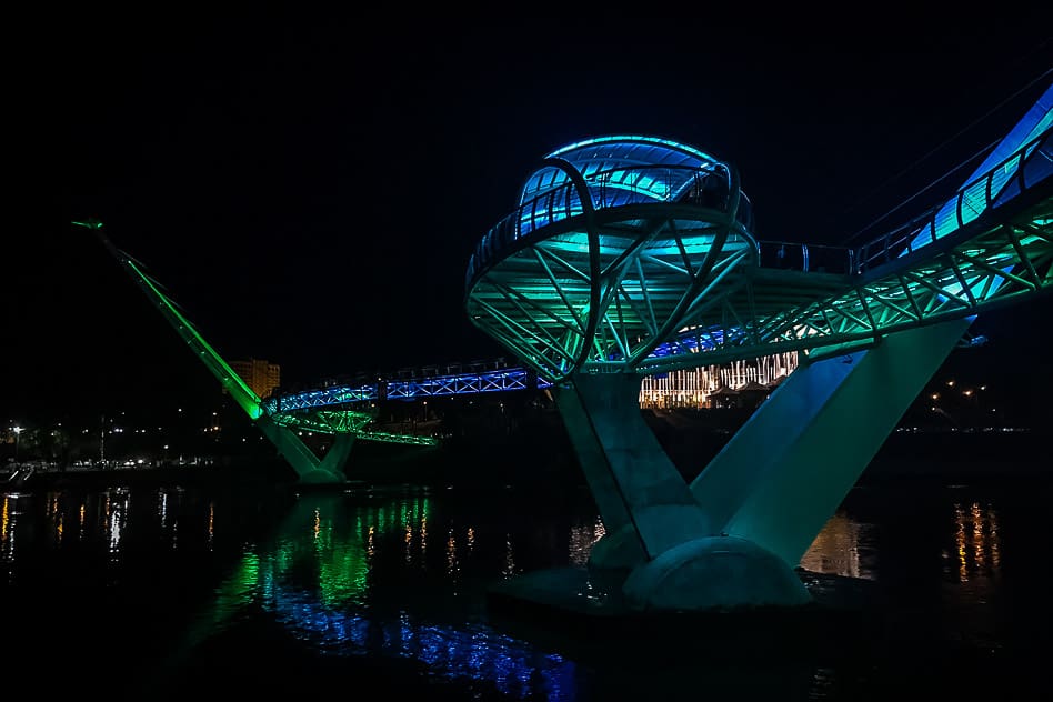 Travel Diary #7: We discover magical Borneo Kuching Bridge Colour Night Borneo