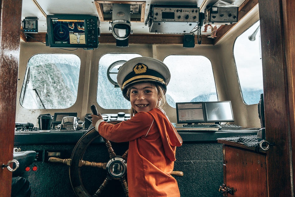 Travel Diary #16: New Zealand, the Southern Island part 2 Cruise Milford Sounds Kids Fun Family New Zealand