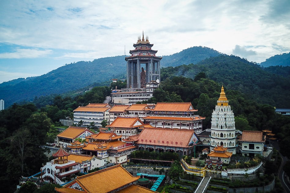 Reisdagboek #5: George Town Drone Picture Kek Lok Si Temple Penang Malaysia