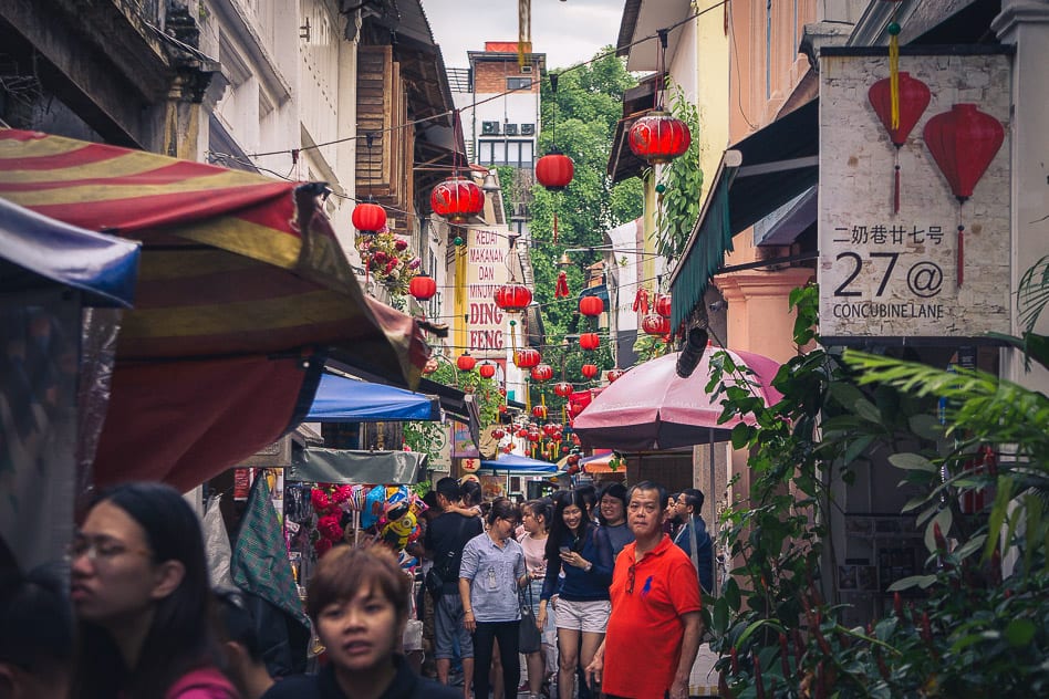 Travel Diary #3: Welcome in Ipoh Concubine Lane Ipoh Malaysia Crowded