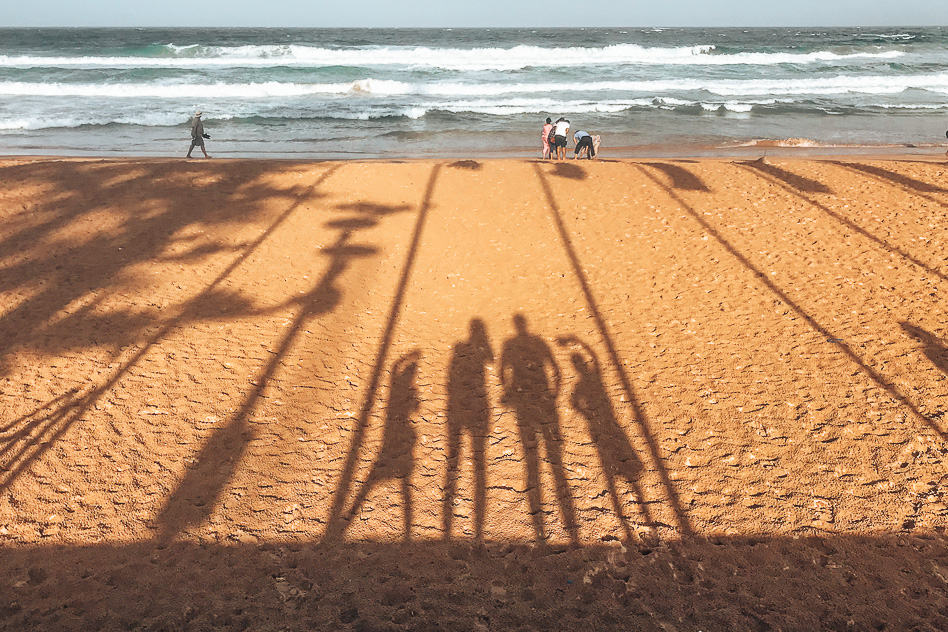 Travel Diary #13: Sydney, a city with many faces Manly Beach Sydney Sunshine Sunset Shadow Silhouette