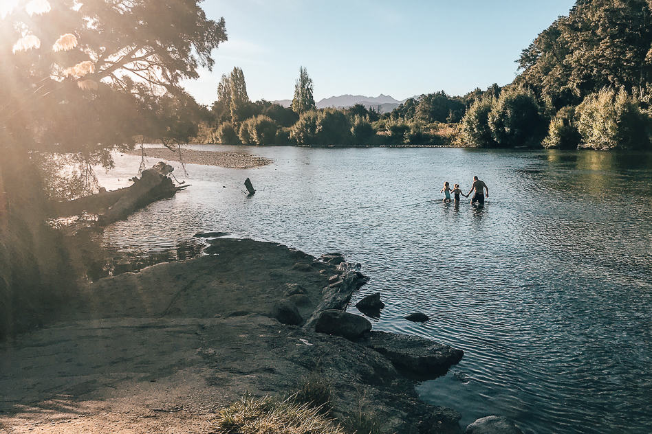 Travel Diary #18: New-Zealand, the Southern Island part 4 Campground River Murchison Nature New Zealand