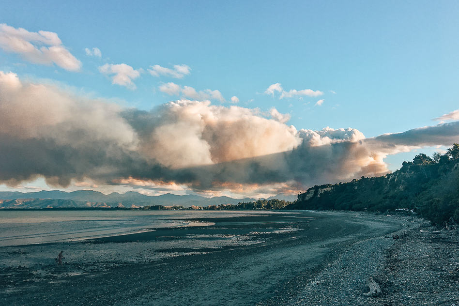 Travel Diary #18: New-Zealand, the Southern Island part 4 Bushfire Nelson Beach Campground New Zealand