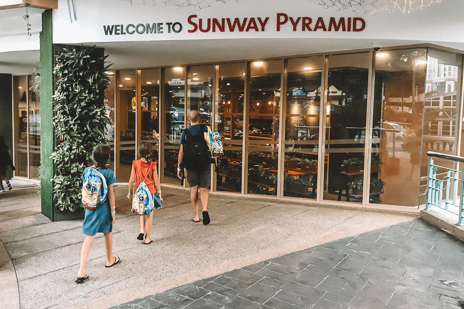 Ontdek het themapark Sunway Lagoon in Kuala Lumpur Sunway Pyramid Shopping Mall Food