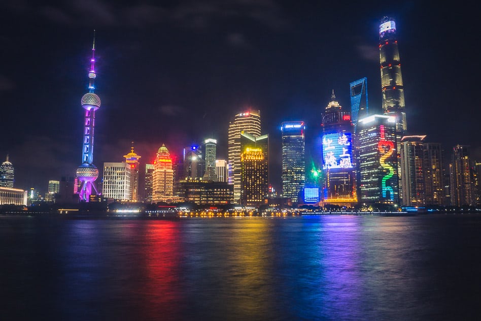 How to visit Shanghai on a budget Free experience Shanghai Skyline Pudong Budget