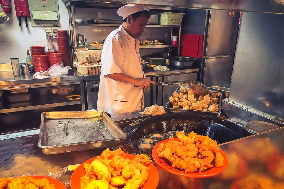How to visit Shanghai on a budget Shanghai Budget Eat Local