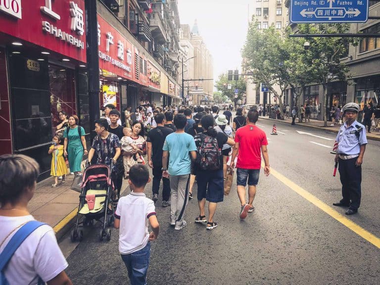 1 Crowded Shanghai Busy China 768x576