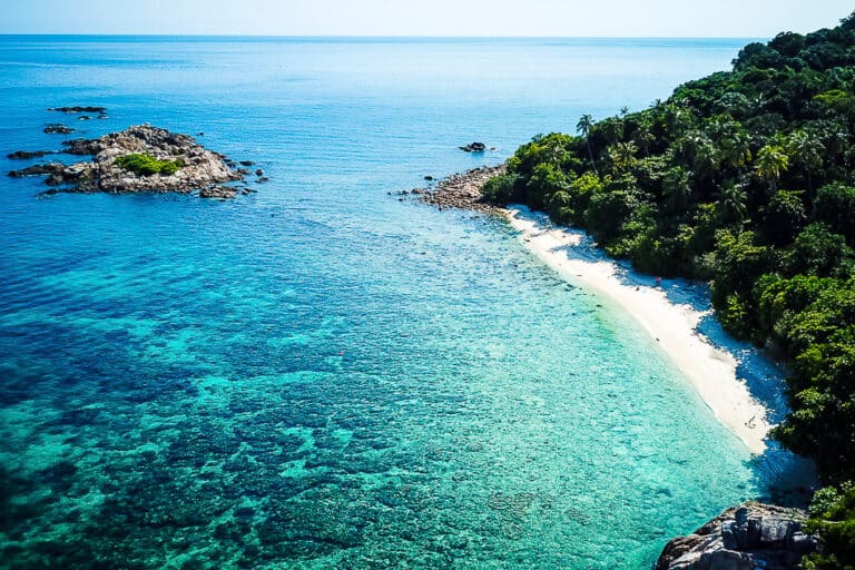 Reisdagboek #6: Perhentian en Tioman eilanden 3 Perhentian Island Malaysia Turtle Beach 768x512