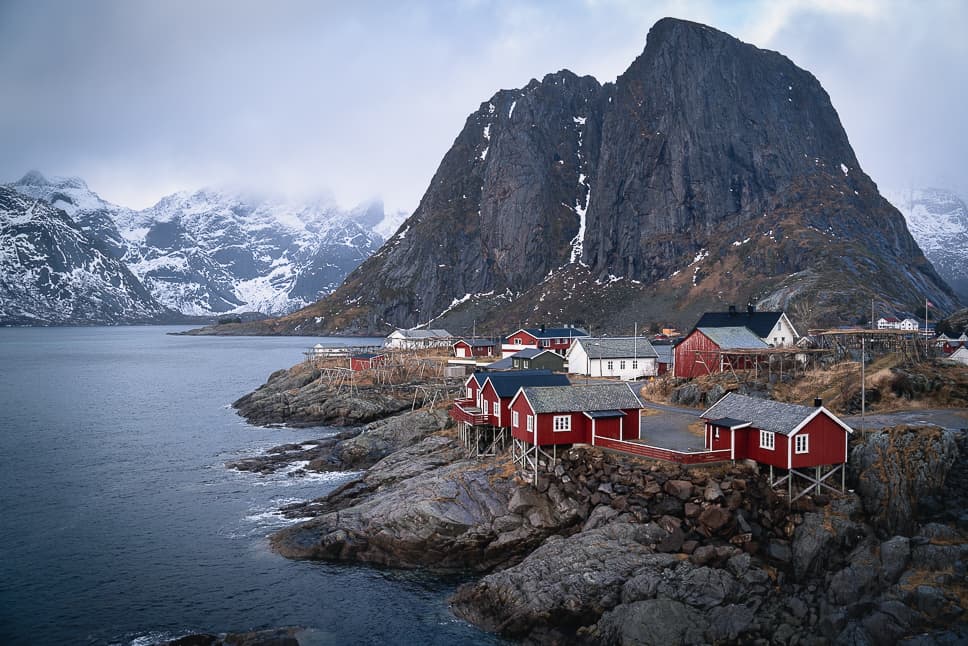 De top 20 bezienswaardigheden Noorwegen: ontdek de mooiste plekken Photo Tour Lofoten Highlight Reine Rorbuer