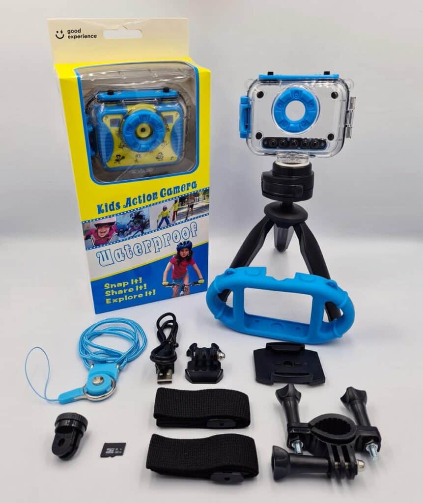 Kampeer cadeaus voor kinderen: 50+ fun kampeer cadeaus ideetjes voor kinderen. Kindercamera Kamperen 861x1024