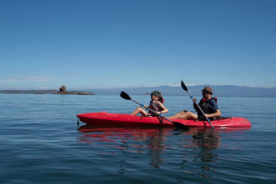 Glamping costa rica: Isla chiquita glamping hotel Morning kayak family Isla Chiquita Costa Rica