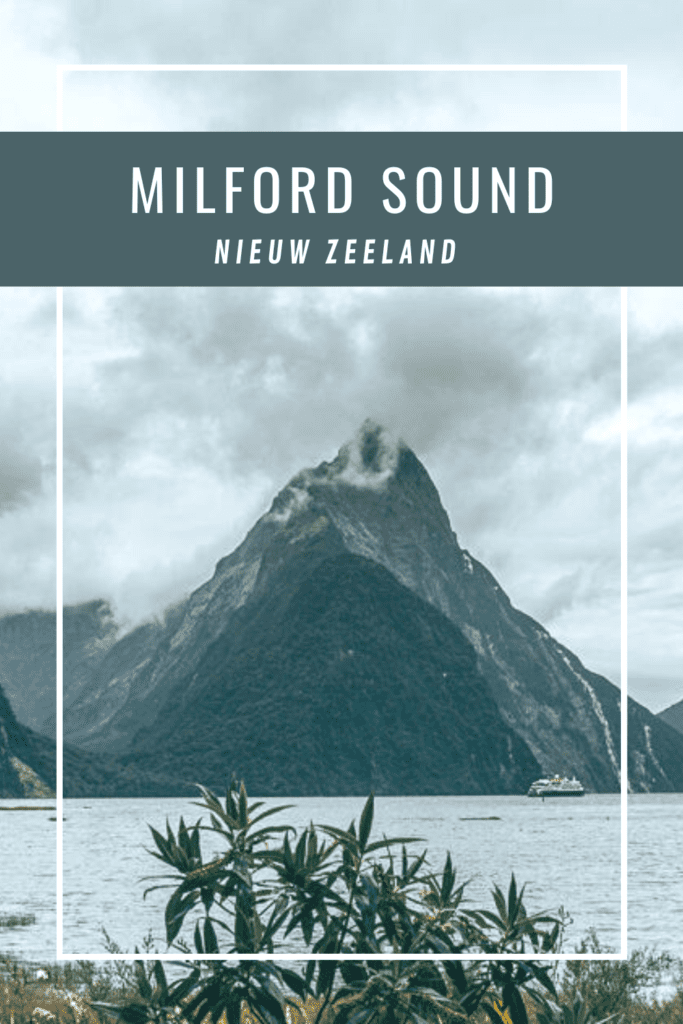 MILFORD SOUND Nieuw Zeeland 683x1024