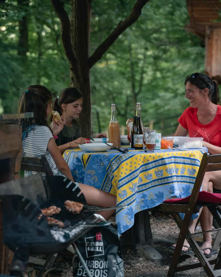 BBQ Cabane et Valée Treehouse Monthermé Ardennes