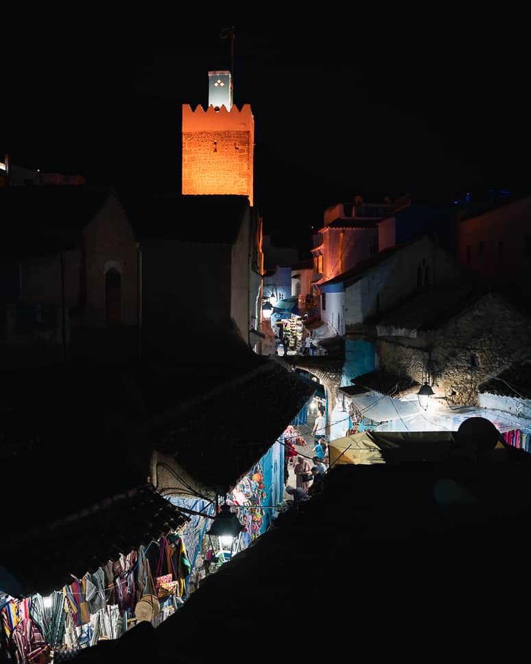 Chefchaouen, the blue city of Morocco: 10x what to do and tips View Asaada Mosque Chefchaouen