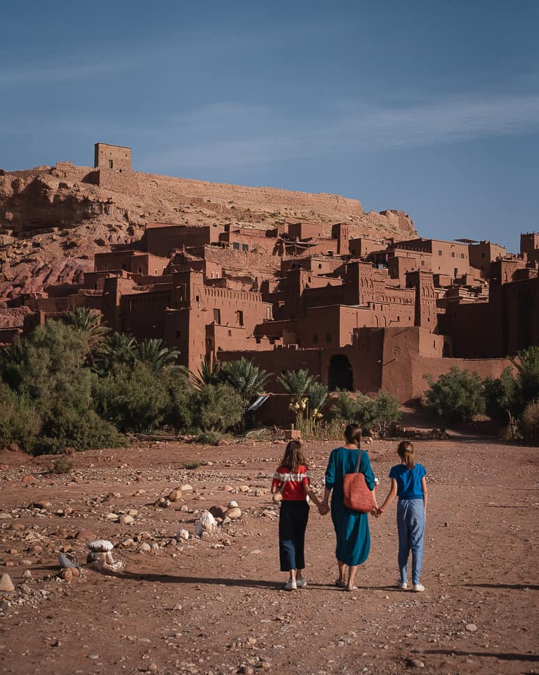 What to wear in Marrakech: Morocco packing list What to wear Morocco woman girl