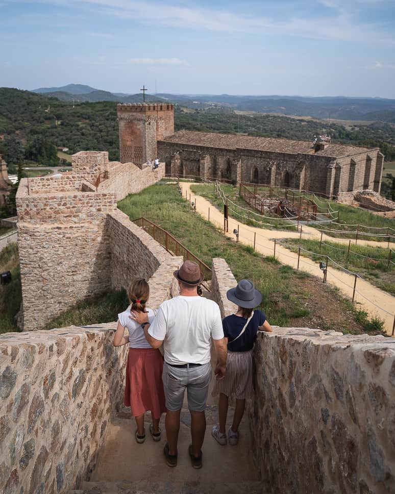 Sierra de Aracena y Picos de Aroche Natural Park in Spanje Aracena Kasteel Kinderen Huelva