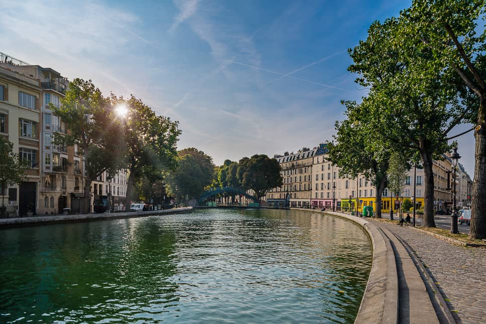 9 best arrondissements in Paris (also to stay) Saint Martin wijk Parijs Canal