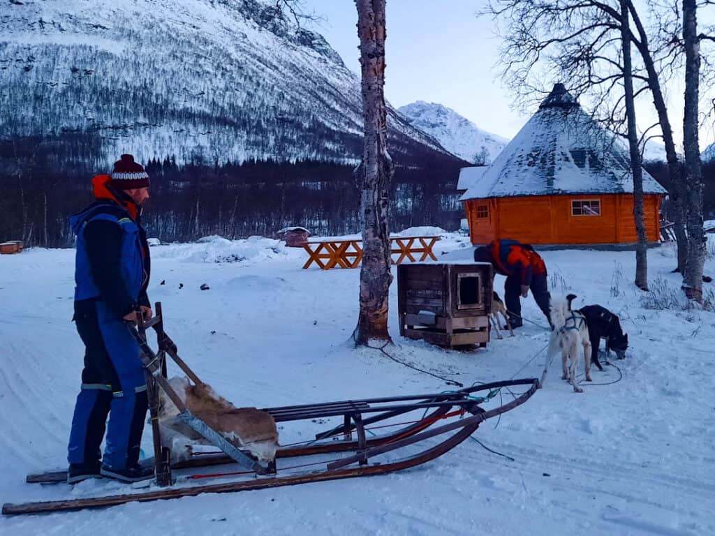 Best things to do in Tromsø in December Tromso In December Dogsledding 1 Van 1 1024x768