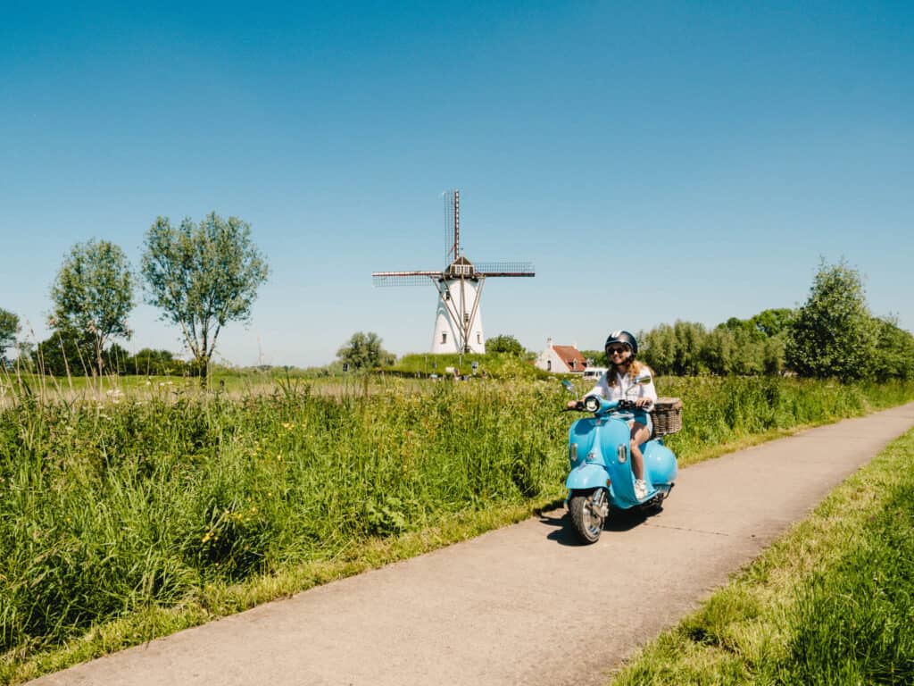 10x The best day trips in Belgium Day trip Belgium Bruges Vespa Trip