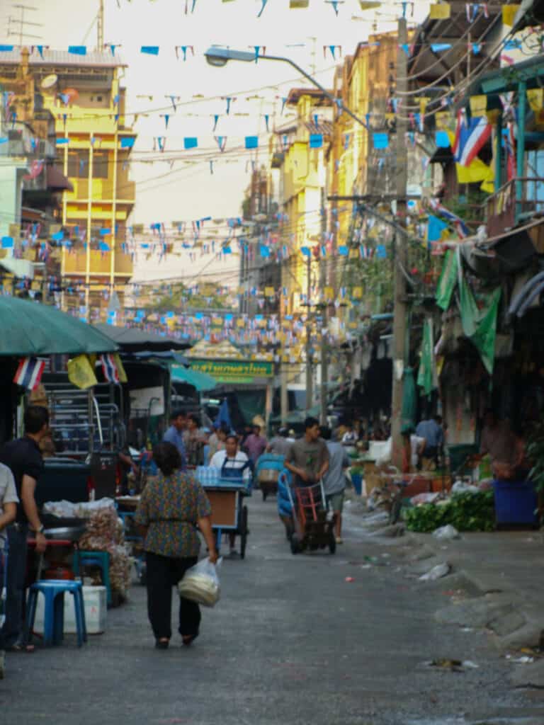 12x What to do in Bangkok Co Van Kessel Wattedoeninbangkok 768x1024