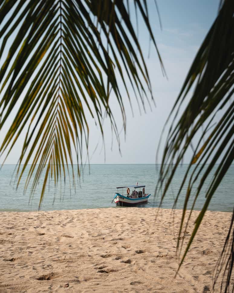 What to do in Penang in 3 days: itinerary for Georgetown and beyond Batu Ferringhi Beach Penang 3 days itinerary