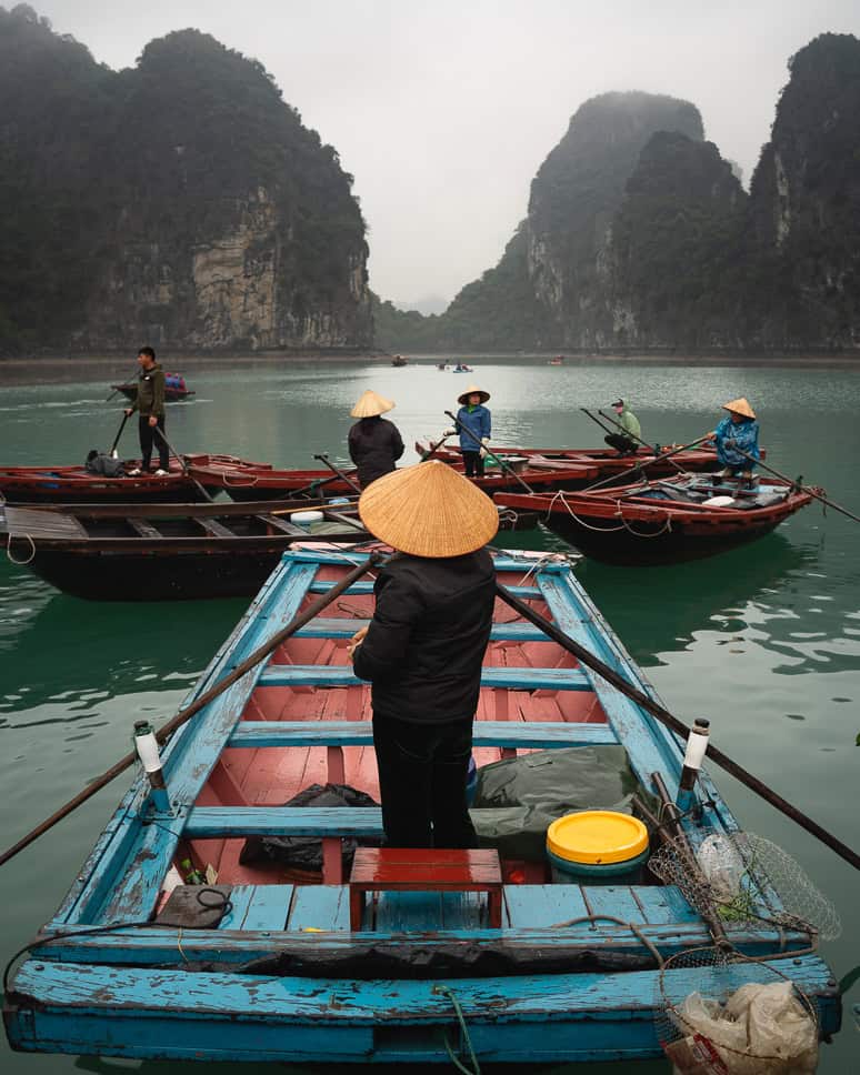 Bai Tu Long Bay Vung Vieng Fishing Village