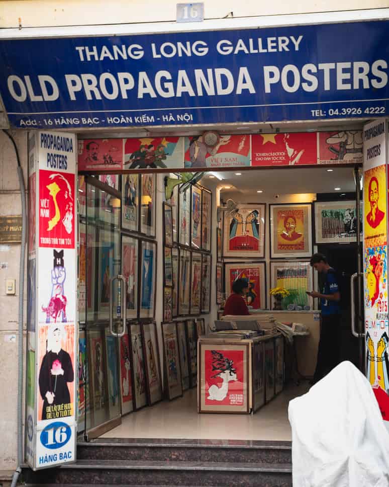 Hanoi bezienswaardigheden: Wat te doen in Hanoi (+ 3 dagen reisroute) Authentic souvenir shopping Hanoi