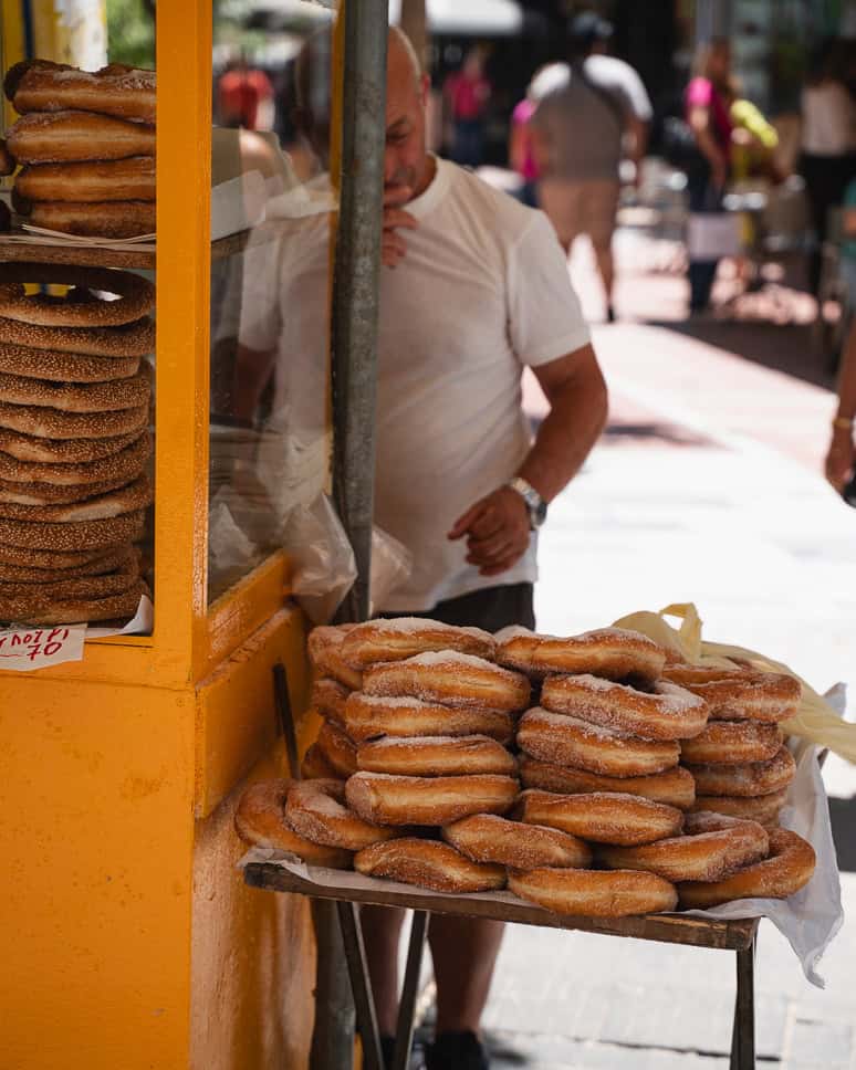 Discover what to do in Athens + the nicest neighborhoods Street food Athene what to do