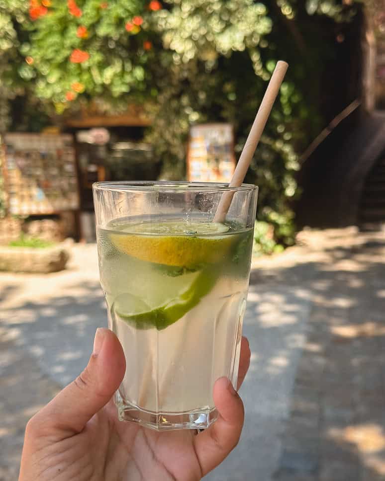 20x the best things to do in Provence, France Best places to eat or drink in Provence