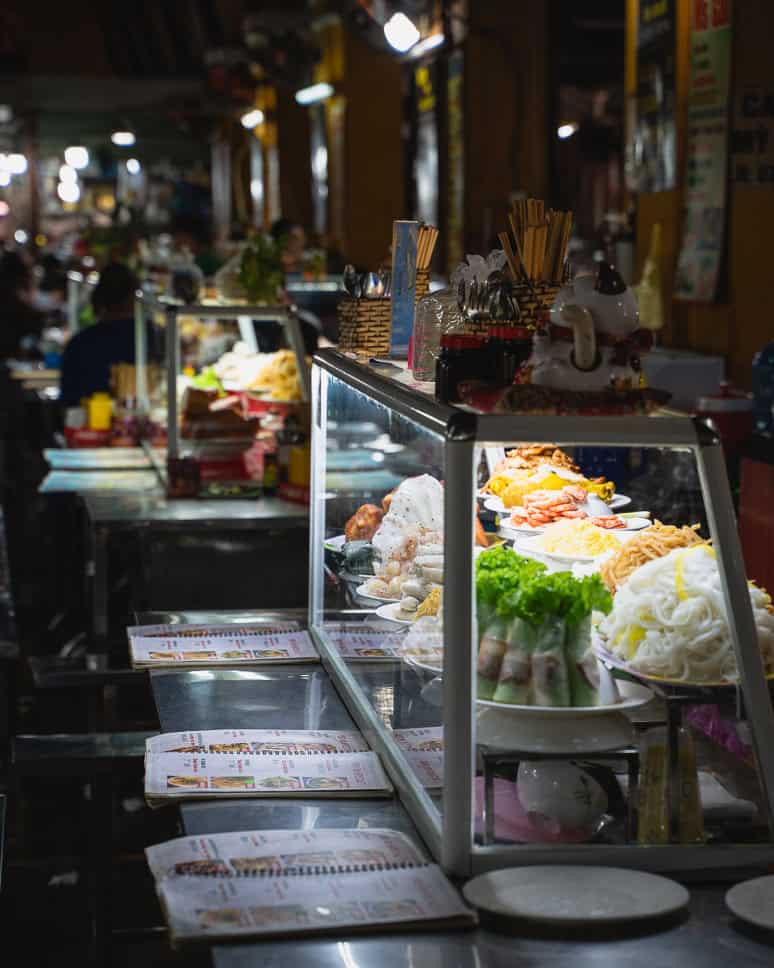 11x Wat te doen in Phu Quoc, het meest tropische eiland van Vietnam Street Food Duong Dong Night Market Phu Quoc