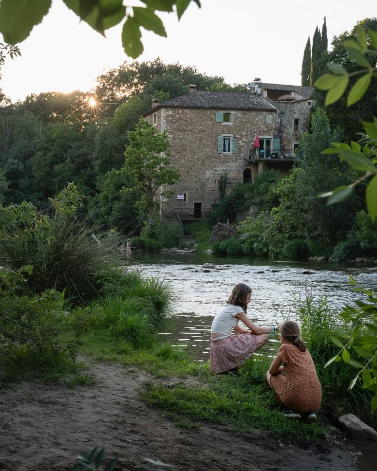 Luxury camping South of France: A wonderful family glamping trip in the provence Family trip children Suncamp South France Roque sur cèze