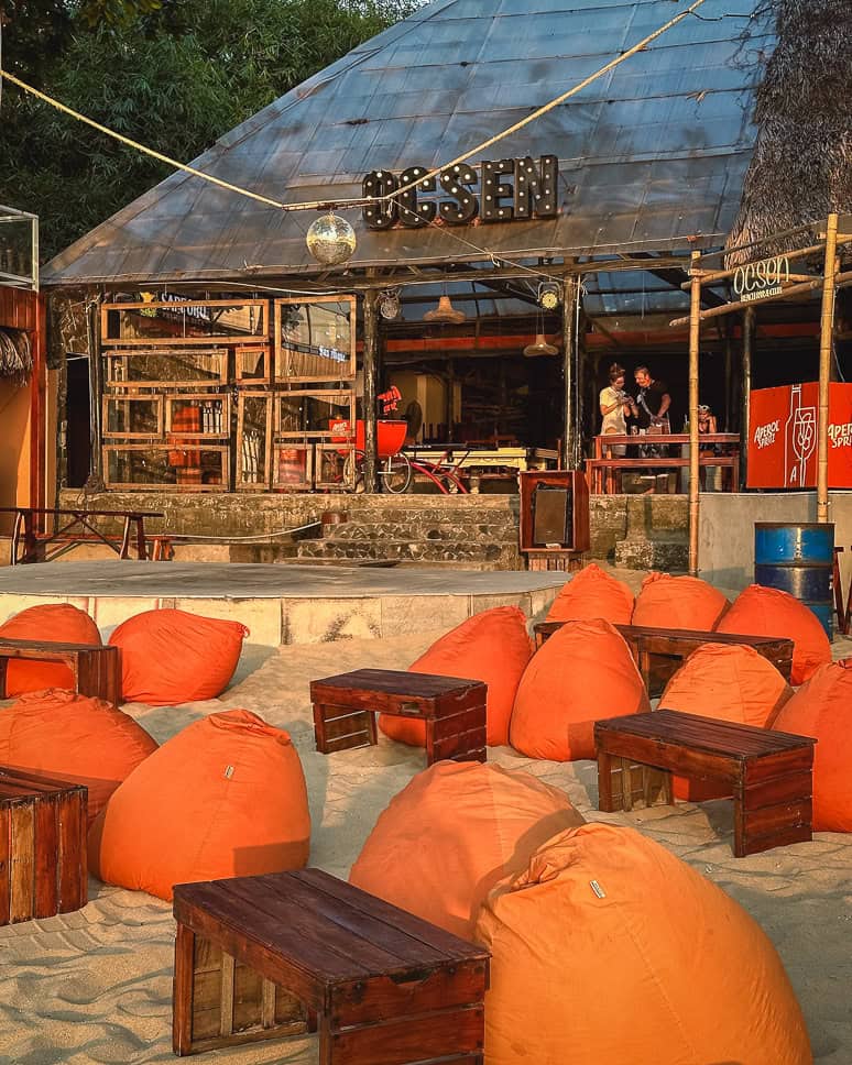 11x Wat te doen in Phu Quoc, het meest tropische eiland van Vietnam Ocsen Beach Bar Long Beach Phu Quoc Vietnam