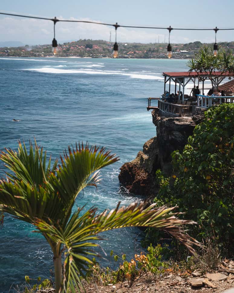 Wat te doen op Nusa Lembongan en Nusa Ceningan: onze beste tips Nusa Ceningan Mahana Point Surf Clif Jumping