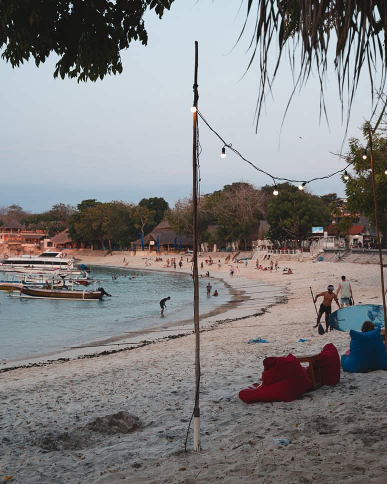 Wat te doen op Nusa Lembongan en Nusa Ceningan: onze beste tips Bali Nusa Lembongan Mushroom Bay Sunset