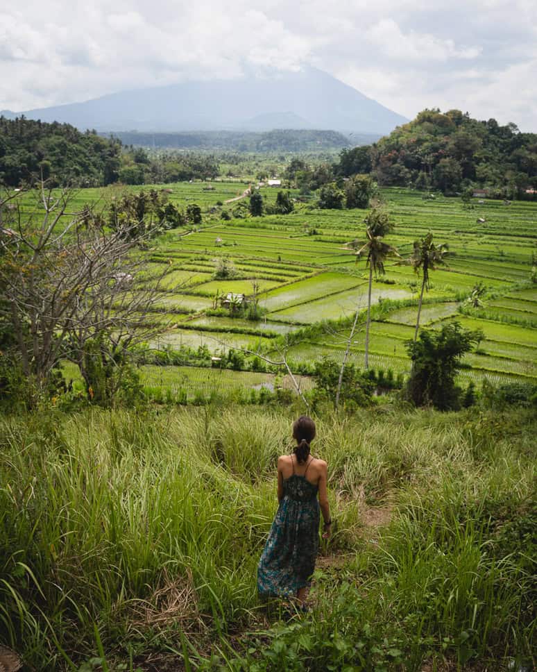 14x Wat te doen in Amed in Bali: heerlijk snorkelen en zwarte lavastranden Mount Agung Uitzicht Oost Bali niet te missen hidden gem