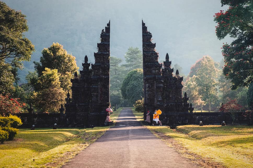 Bali Munduk To Do Handara Gate