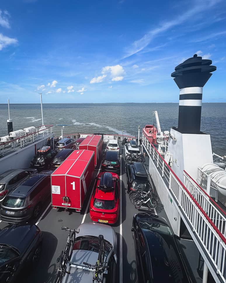 Surfen in Ameland: een weekje op Surf & Family Camp met Ripstar Veerboot Holwerd Ameland