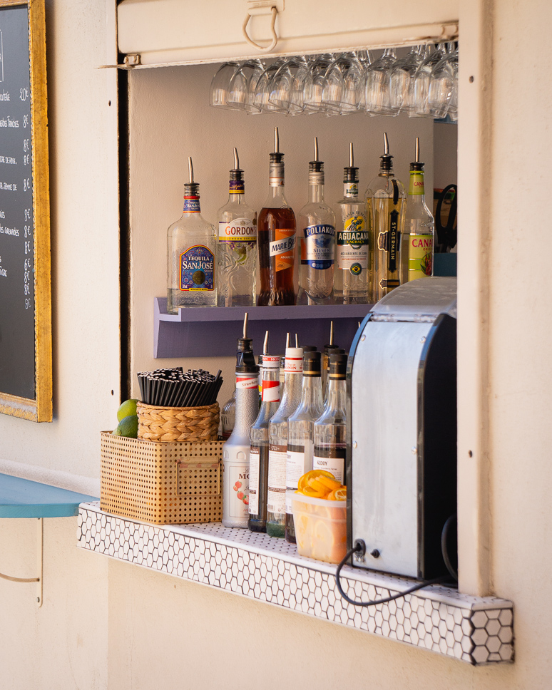 Best bars in Ajaccio Bistro Canaille