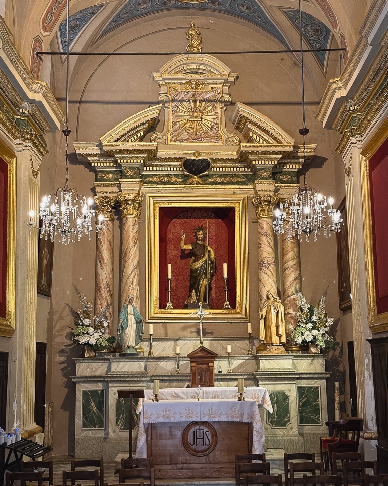 Interieur of the cathedral in Ajaccio